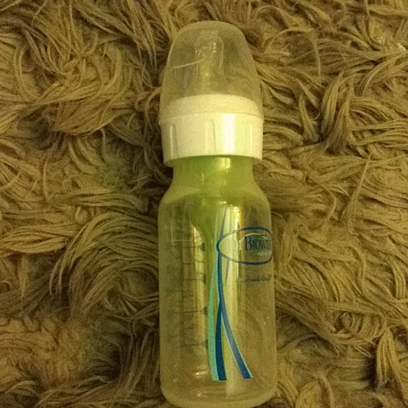 2 Born free Glass bottle & 1 4oz Dr Browns bottle - Picture 5 of 8